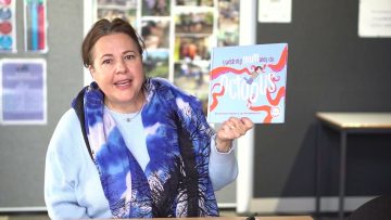 Literacy – How to Read a Picture Book to Your Child